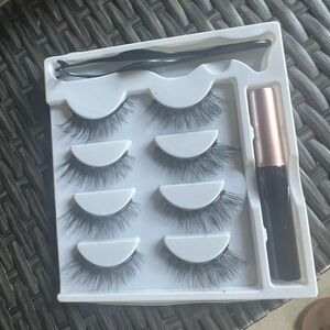 Magnetic lashes  set of 4